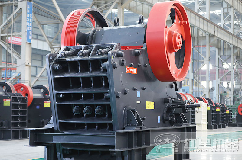 1215顎式破碎機(jī) 1215顎式破碎機(jī)