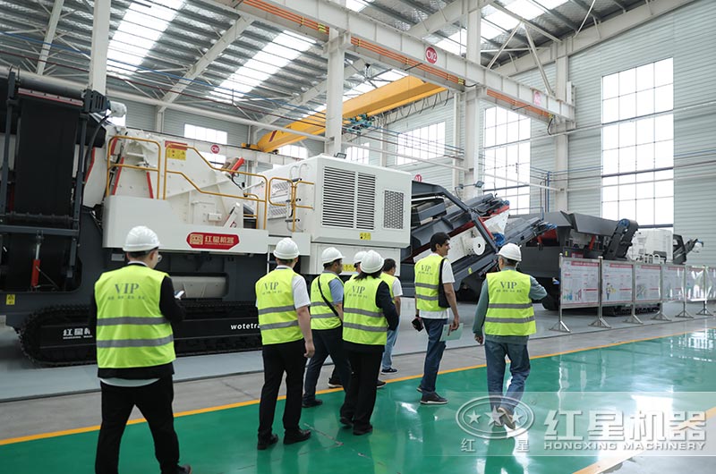 移動破碎站常見類型，移動破碎機生產(chǎn)廠家